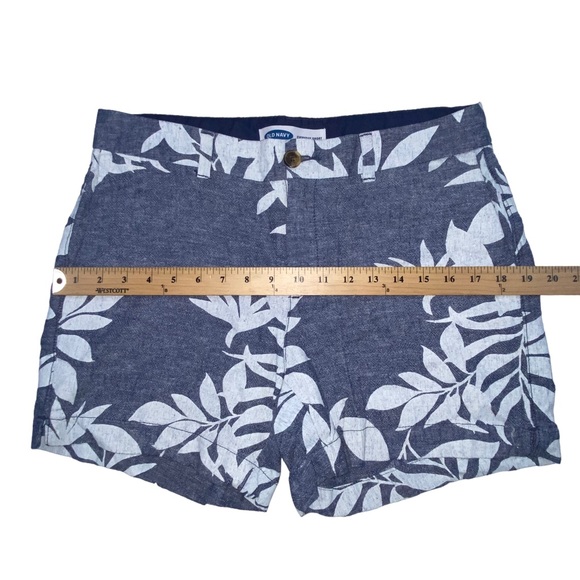 Old Navy Linen Blend Everyday Tropical Chambray Blue Leaf Shorts - Women’s 8 - Picture 5 of 12